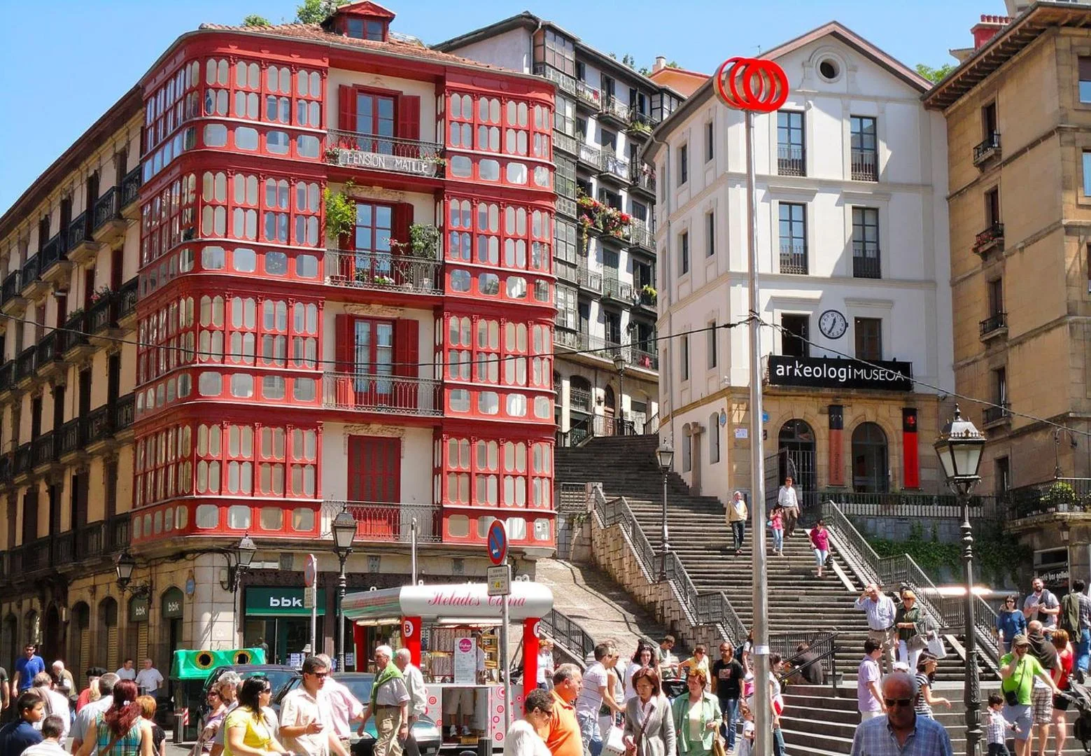 Las fachadas del centro de Bilbao