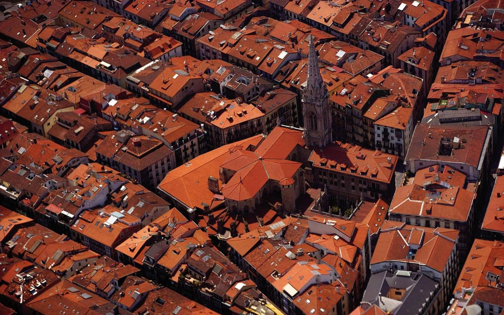 Los tejados del Casco Viejo de Bilbao